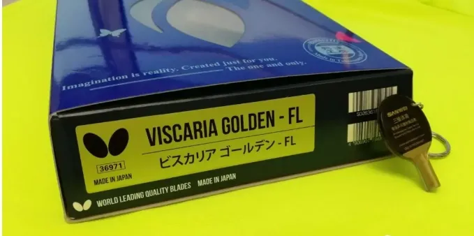 Kuai Man's gold-label Viscaria blade with NEO Blue National Hurricane and Dignics 09C